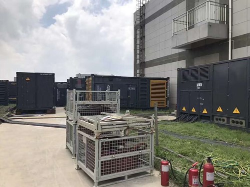 台江除了定期检查，还有哪些方法可以及时发现接触式转速表探头的磨损？